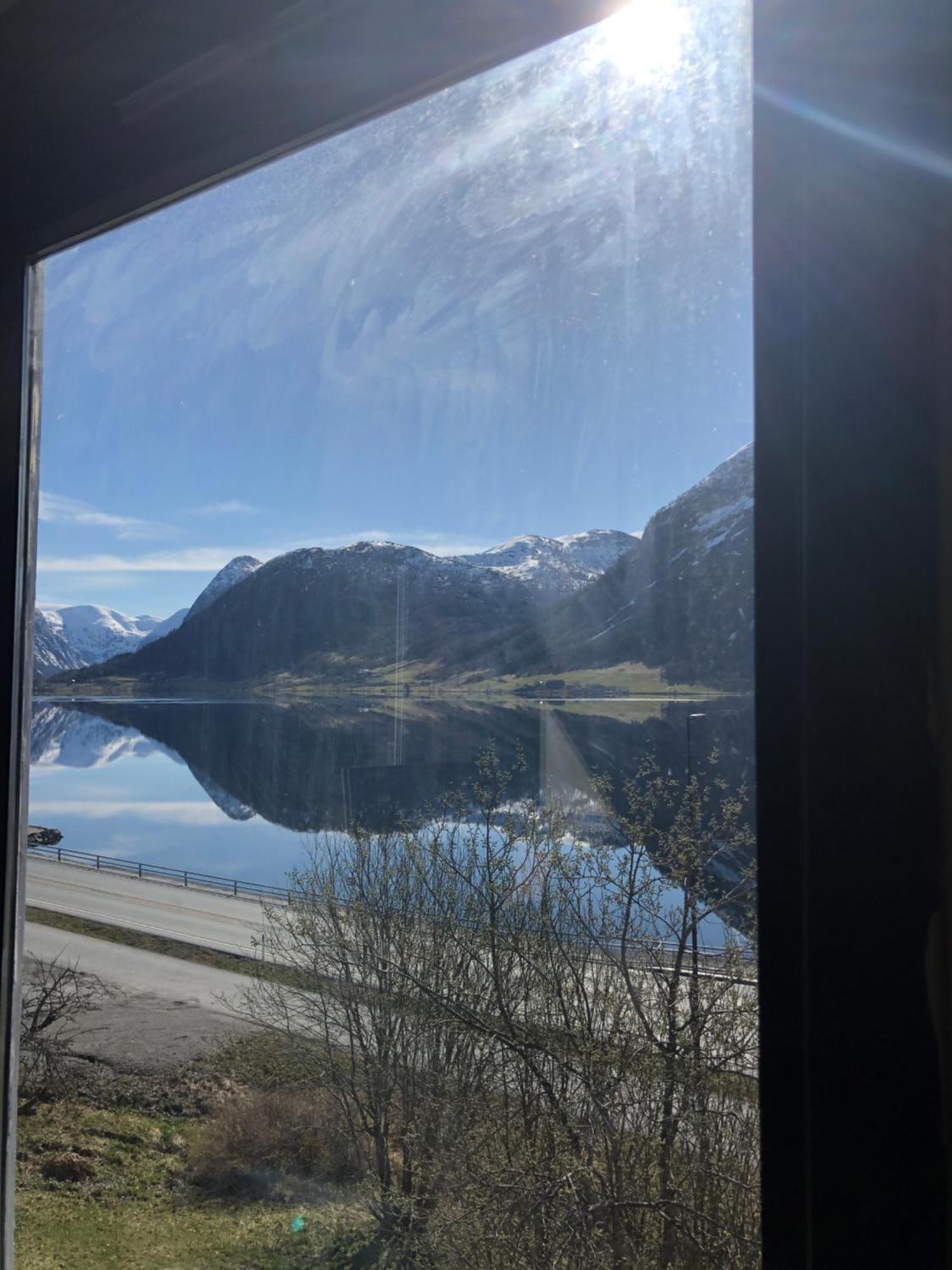 Jolster Lake View Årdal Buitenkant foto